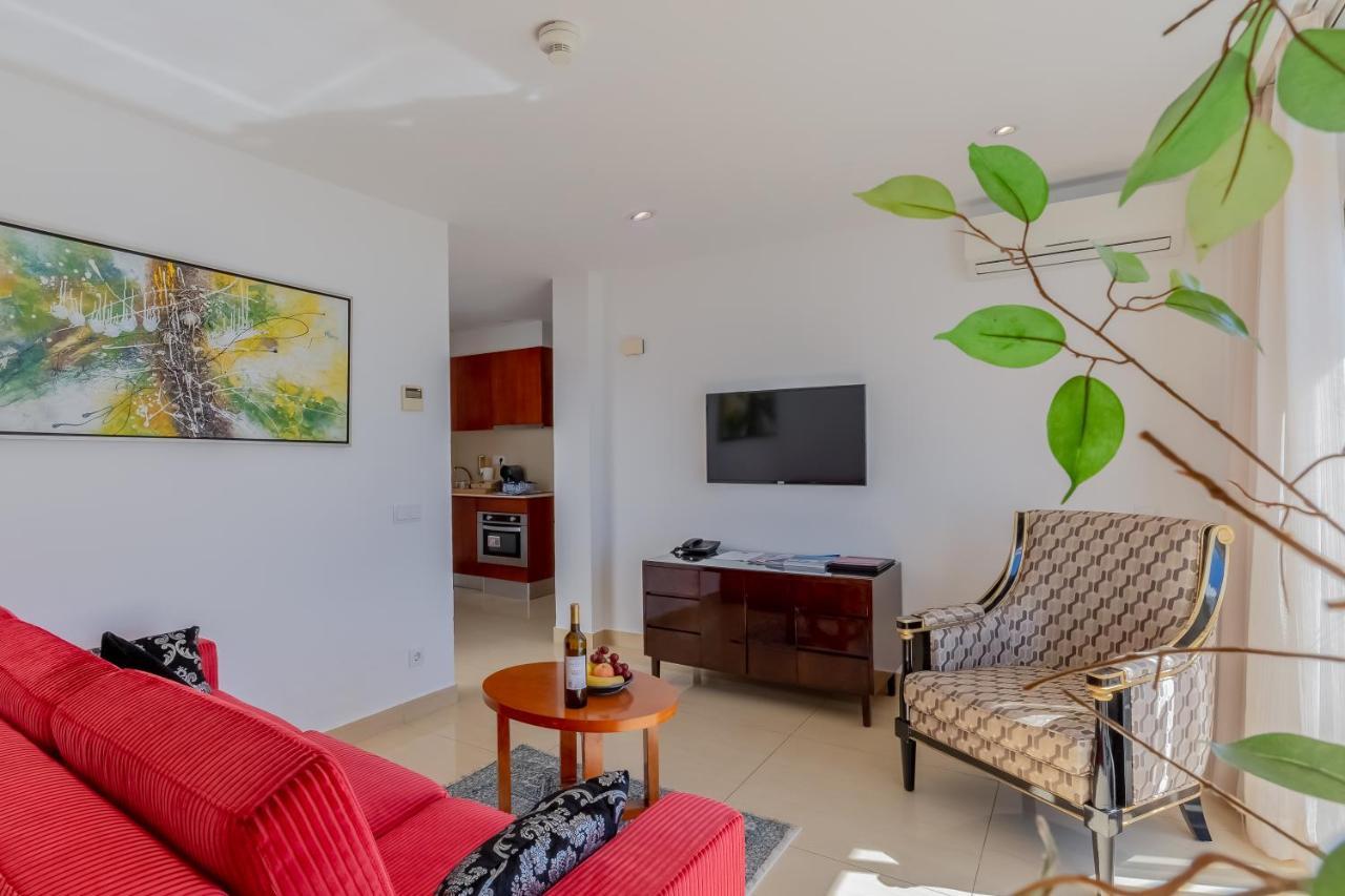 Monicca Collection Suites And Residences Albufeira Extérieur photo