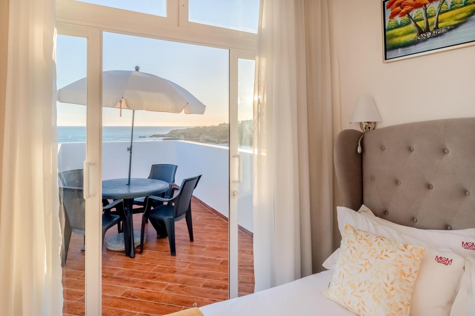 Monicca Collection Suites And Residences Albufeira Extérieur photo